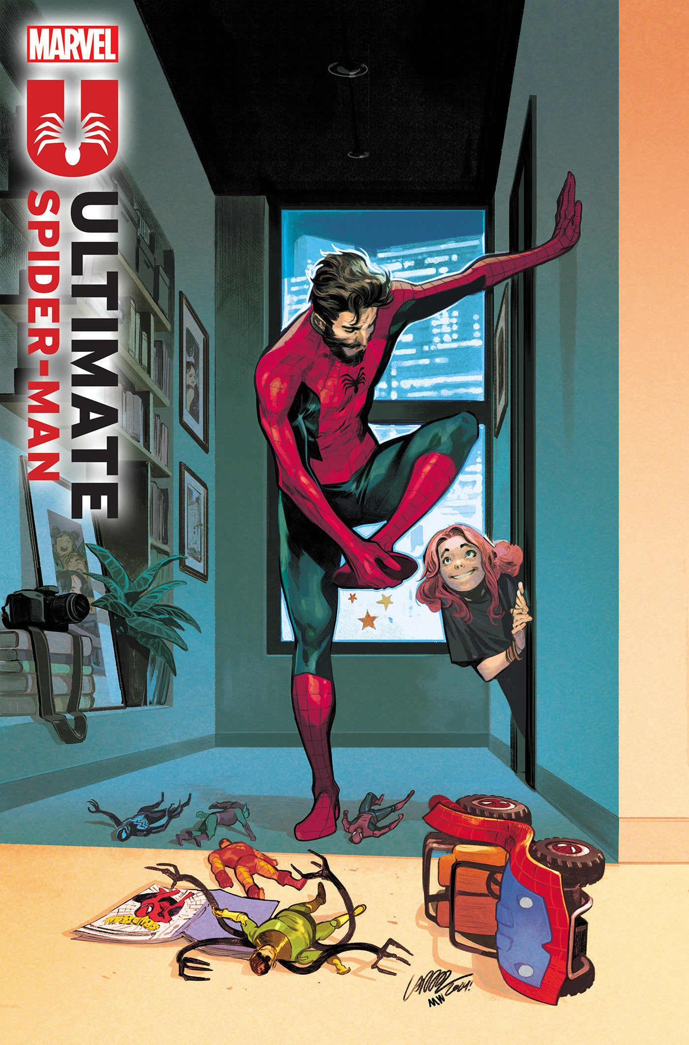 ULTIMATE SPIDER-MAN #12 PEPE LARRAZ 1:25 VARIANT