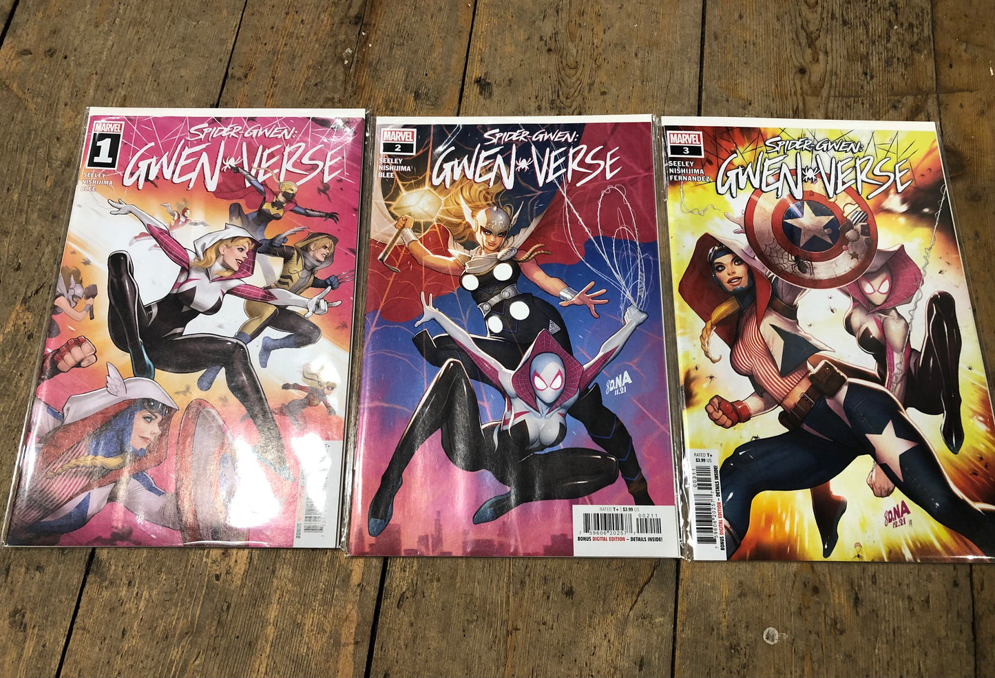 PRE-OWNED Pider Gwen: Gwen-Verse Issues #1 - #3