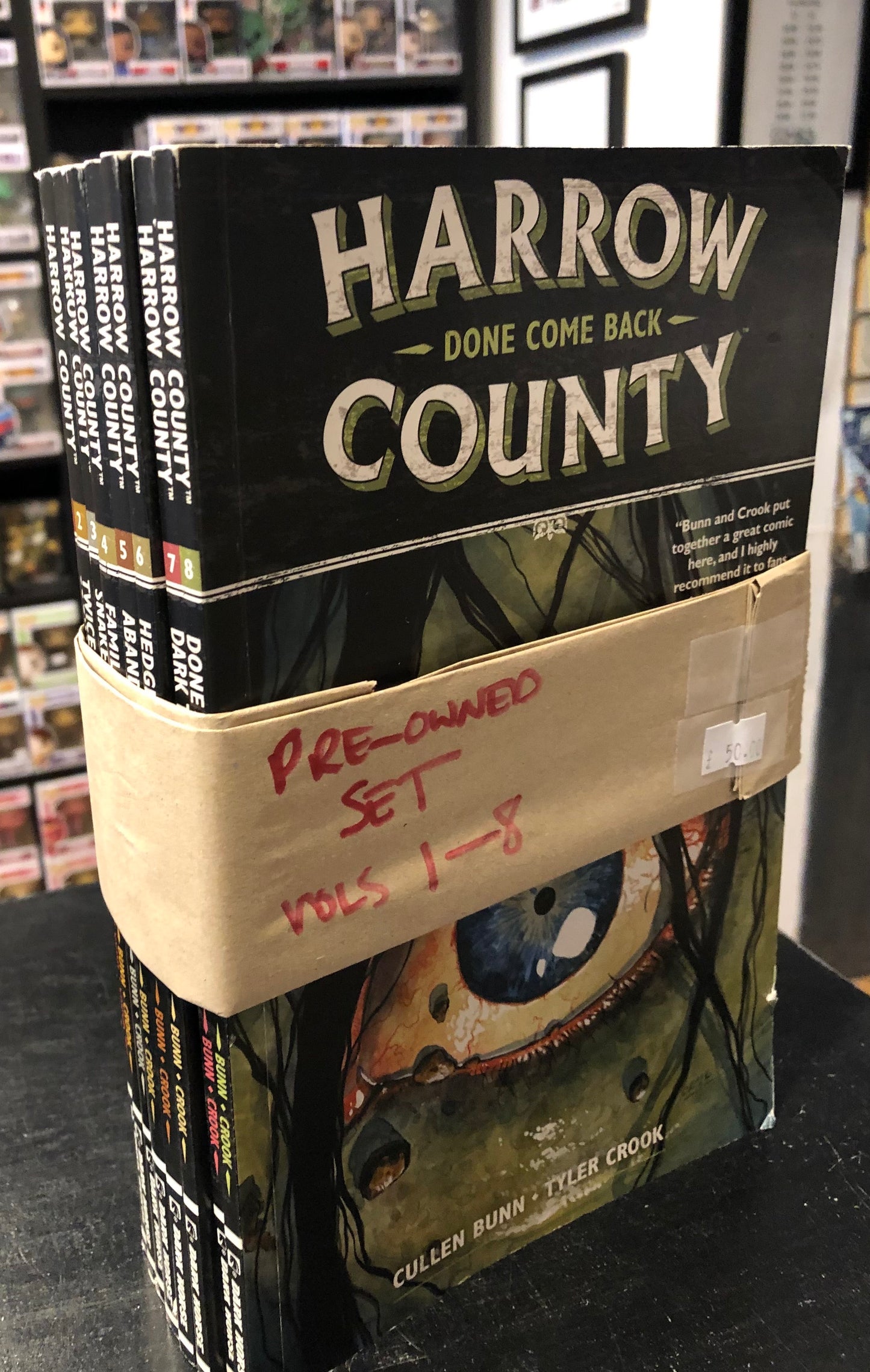 PRE-OWNED SET HARROW COUNTY VOLS 1-8
