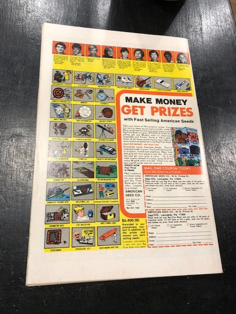 CAPTAIN MARVEL #61 - VERY FINE / NEAR MINT