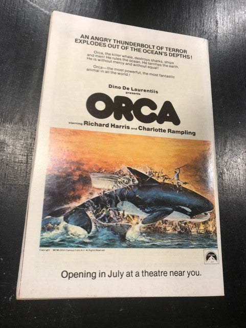 CAPTAIN MARVEL #52 - VERY FINE / NEAR MINT