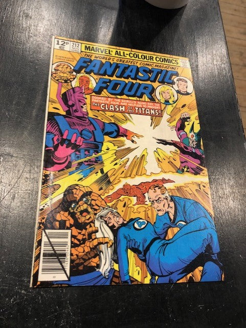 FANTASTIC FOUR #212 - VERY FINE / NEAR MINT