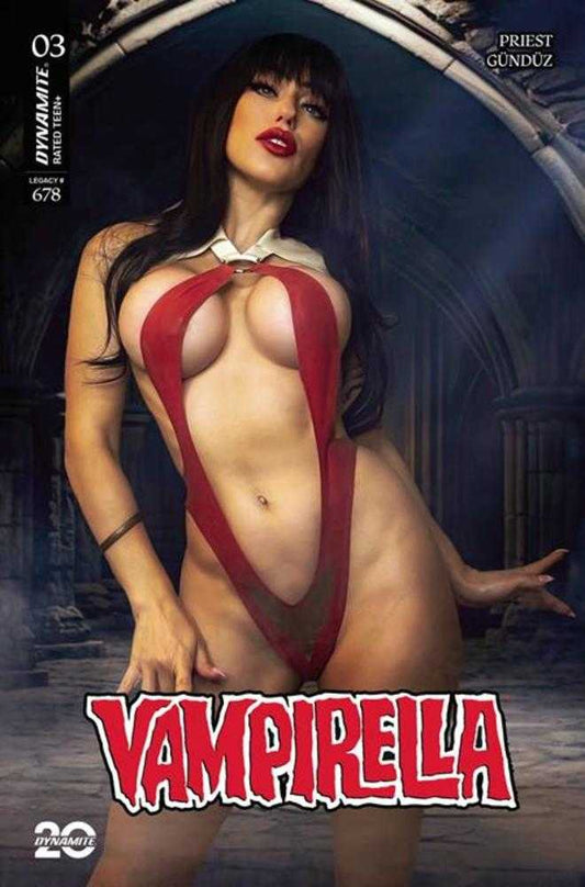 VAMPIRELLA (2025) #3 COVER E COSPLAY VARIANT